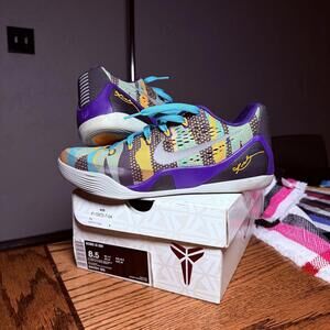 Nike Kobe IX EM Pop Art Court Purple Reflective Silver Men's Sneakers Size 8.5